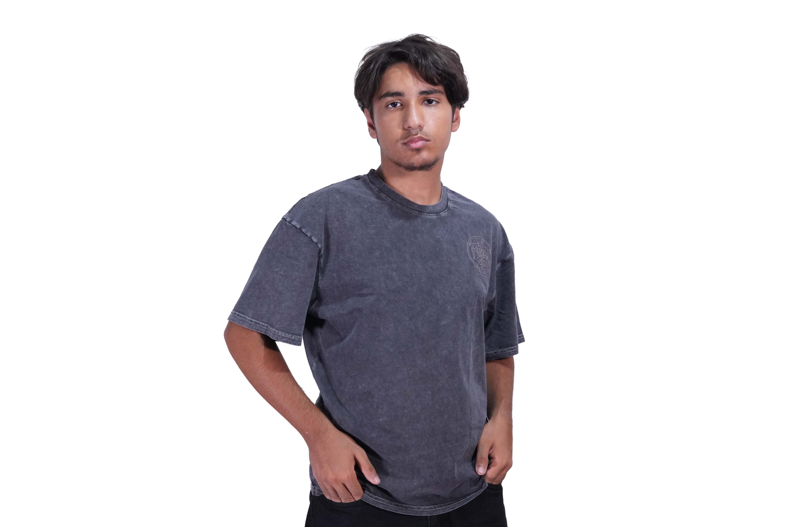 R28 Real Ones Tee