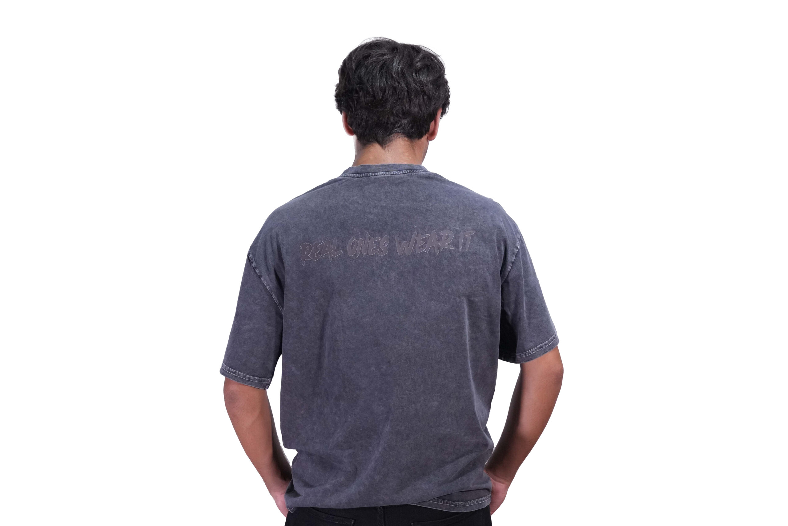 R28 Real Ones Tee