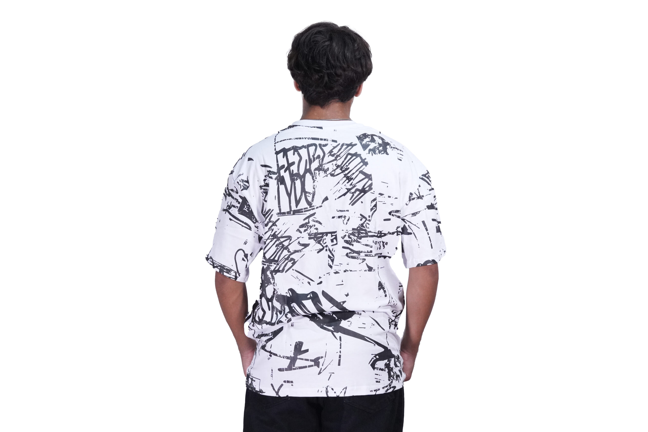 R28 GraffCore Tee